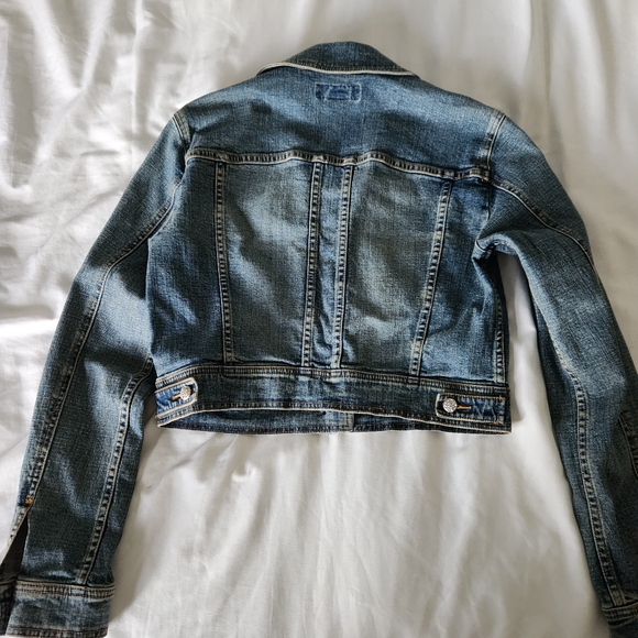 Michael Kros cropped denim jacket with jewel buttons - Picture 4 of 8